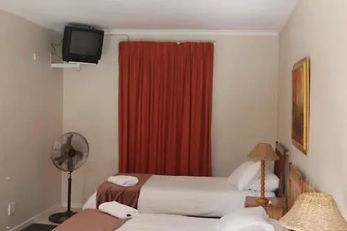 Hillcrest Manor Guesthouse Cape Town
